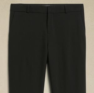 *NEW* BANANA REPUBLIC Logan Pant